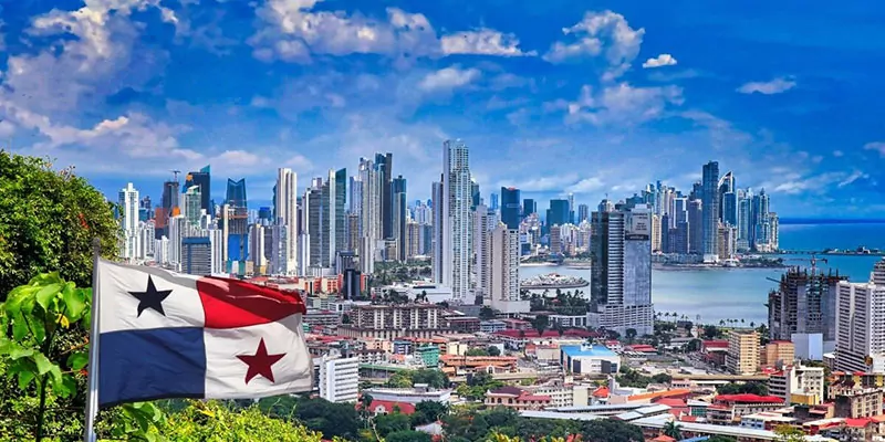 Panamá — Hub Regional · RIU Plaza Panamá